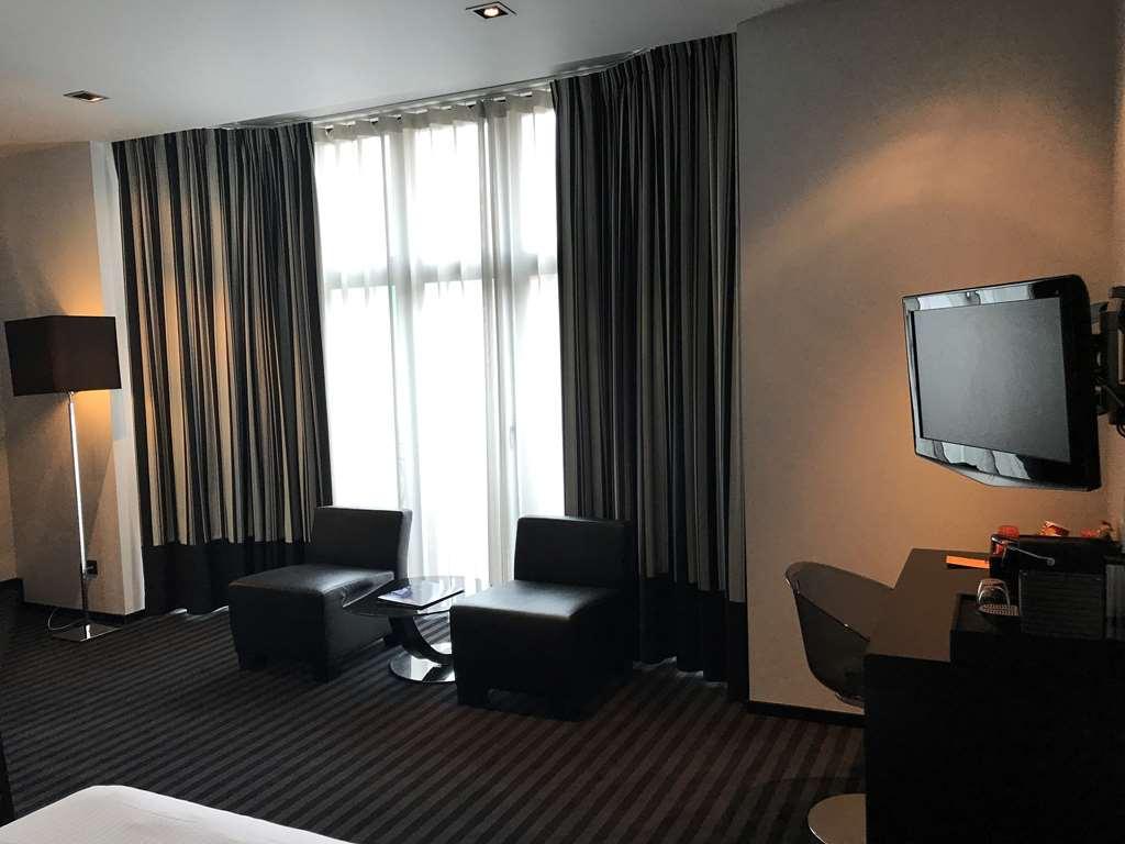 Yooma Urban Lodge Saint-Gilles Room photo
